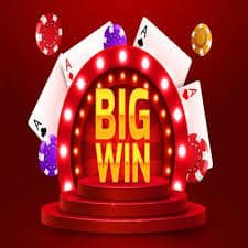 luckyfis APP မှတဆင့် Myanmar National League ဘောလုံးပွဲ ကြည့်ရှုကစားနေသောမြင်ကွင်း